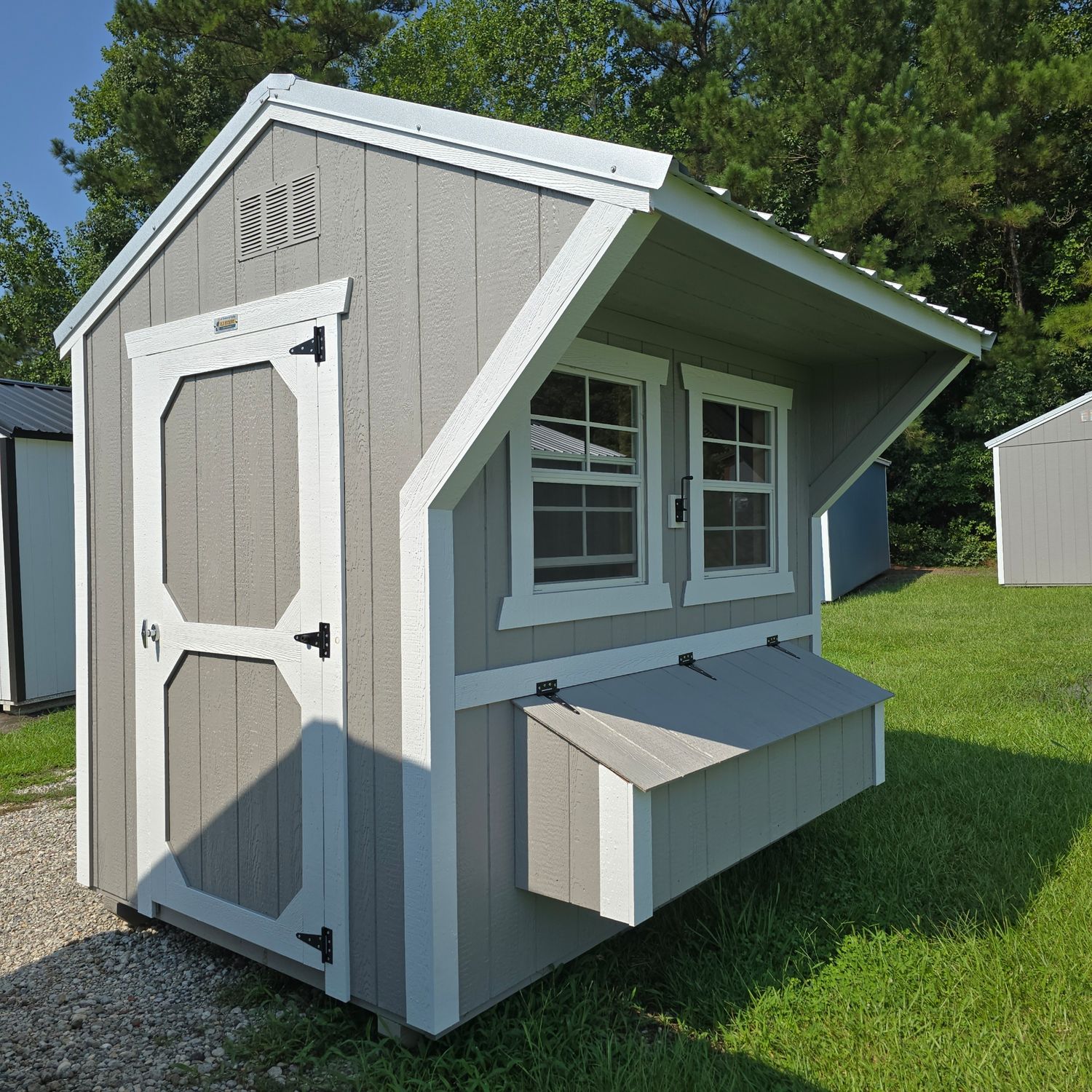 06x08 Chicken Coop