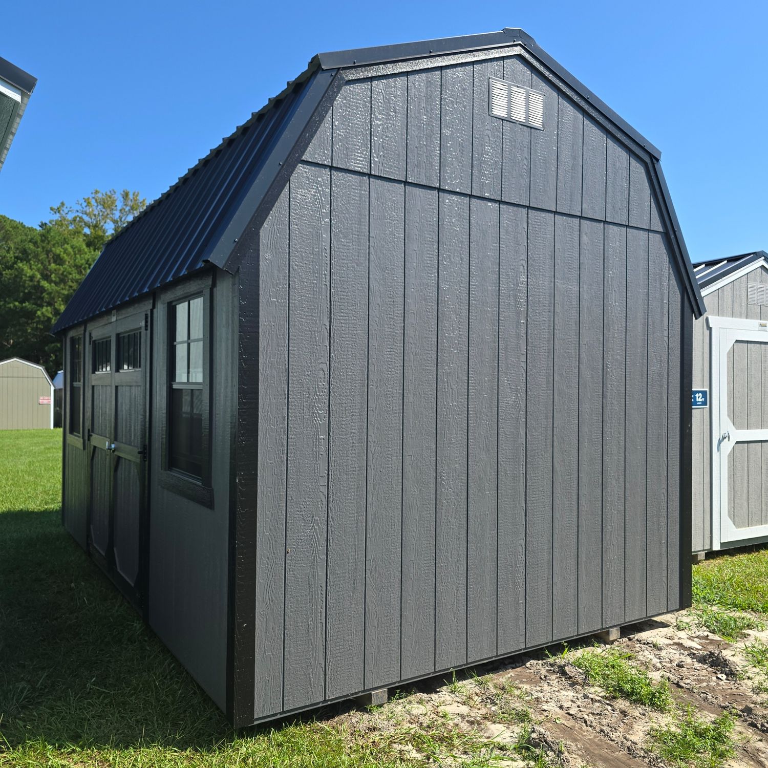 10x16 Lofted Barn-Side Entrance