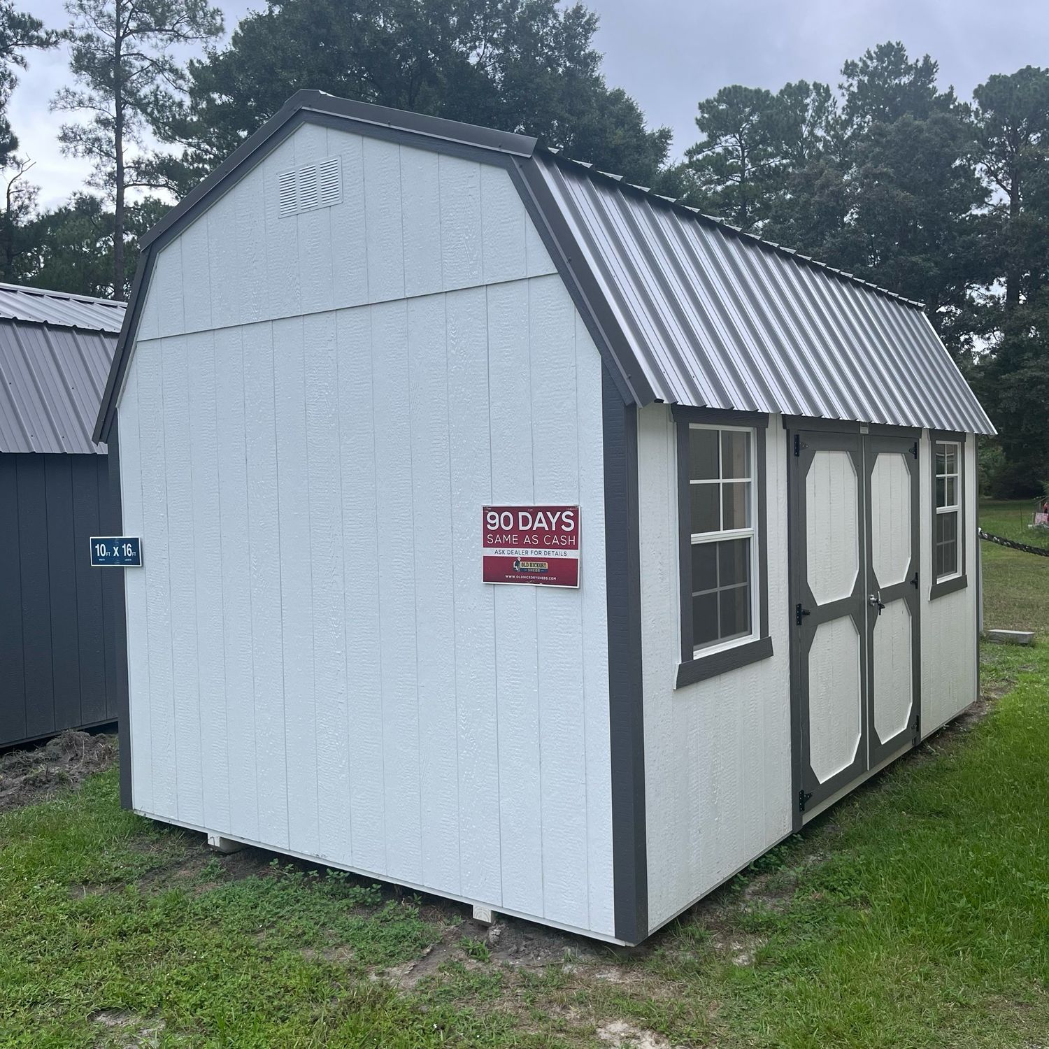10x16 Lofted Barn - Side Entrance