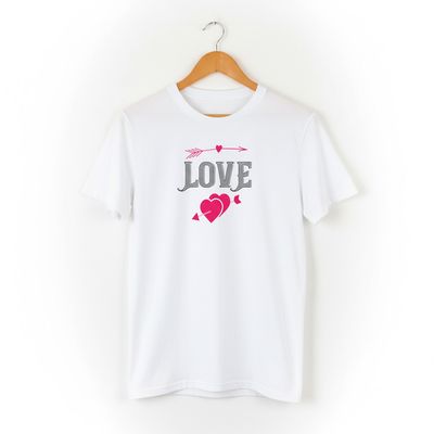 Love T-shirt