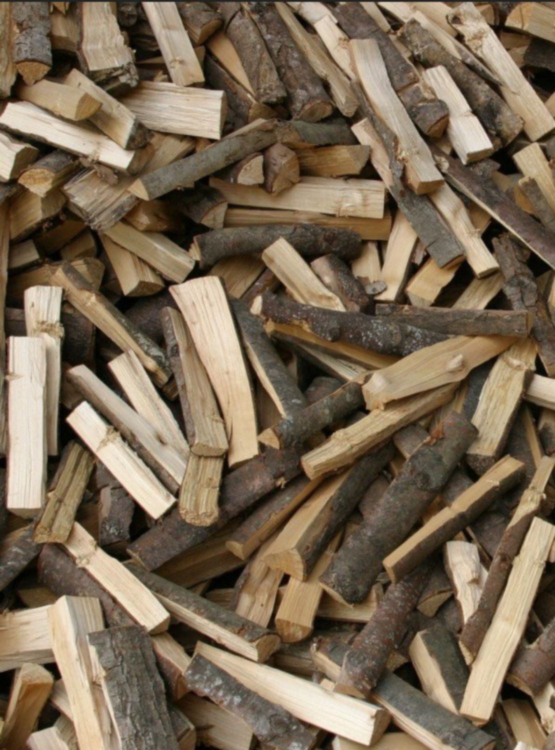 1/4 Cord of Seasoned Hardwood