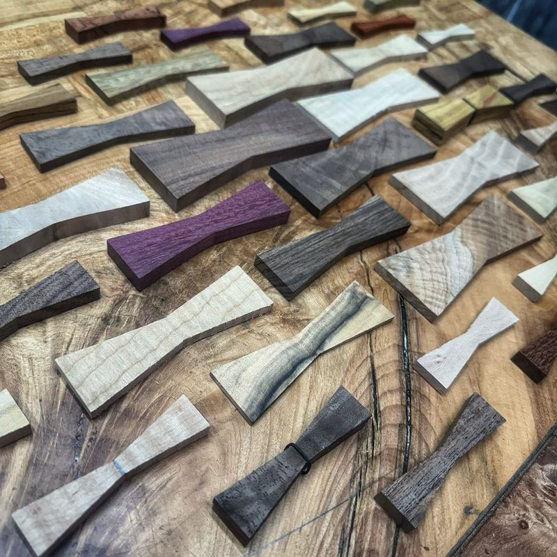 how to cut bow tie inlays