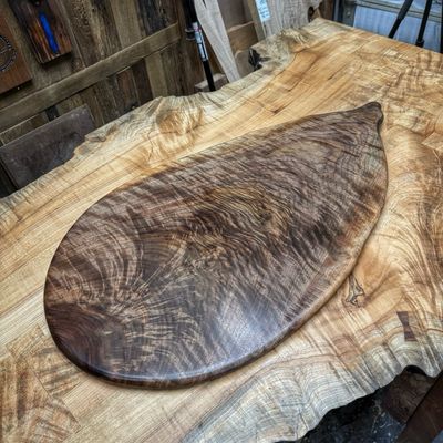 No. 217 | Curly Walnut | 18x33&quot;