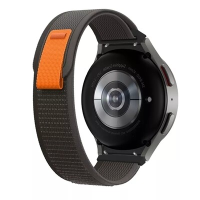 (22mm) Trail Loop Black&amp;Orange new ultra design - باند خام اسود مع برتقالي تصميم ساعه الالترا الجديد 