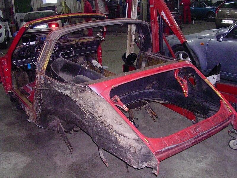Restauration Porsche Targa 1972