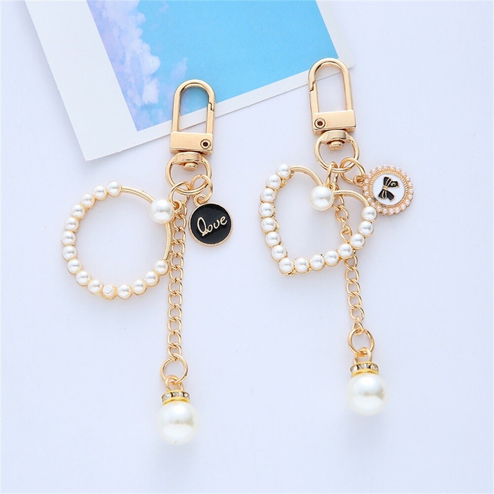 Pearl Love &amp; Ribbon Keychain