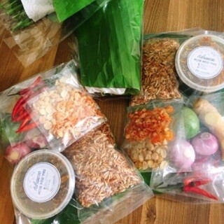 เมี่ยงคำ สูตรคุณยาย เครื่องแน่น พร้อมรับประทาน จัดส่งทั่วประเทศ