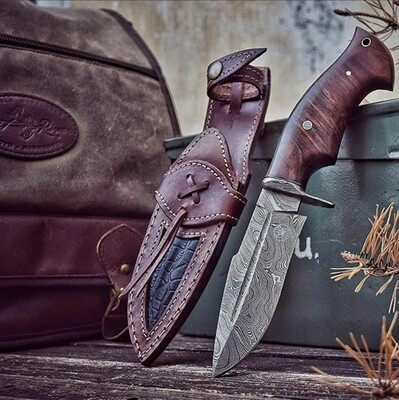 Custom Handmade 10&#39;&#39; DAMASCUS STEEL SKINNER With Leather Sheath