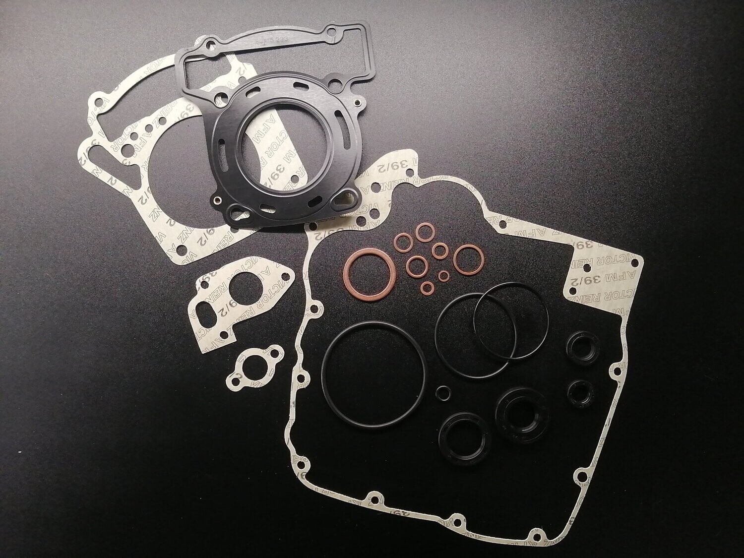Dichtsatz Motor (BITTE AUSFÜHRUNG ANGEBEN)