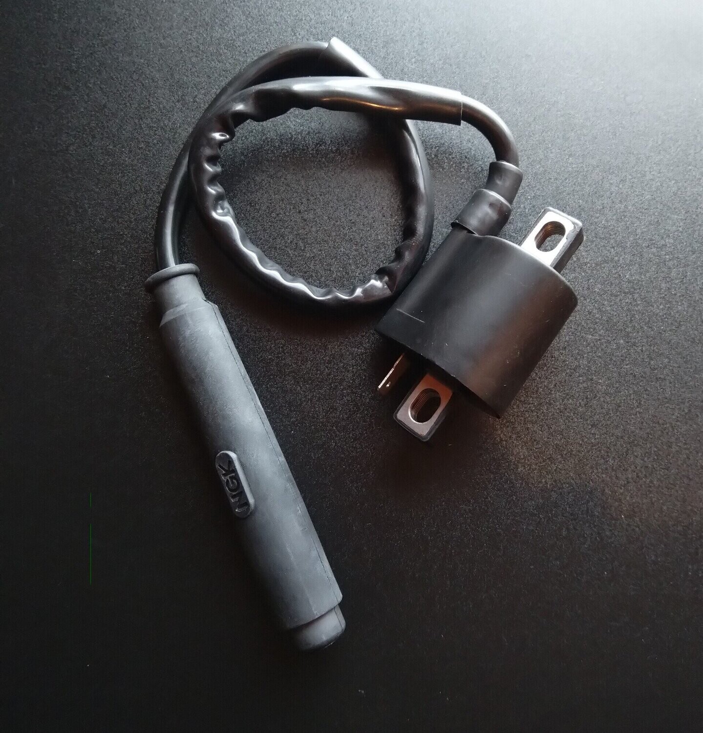 Zündspule und Kerzenstecker