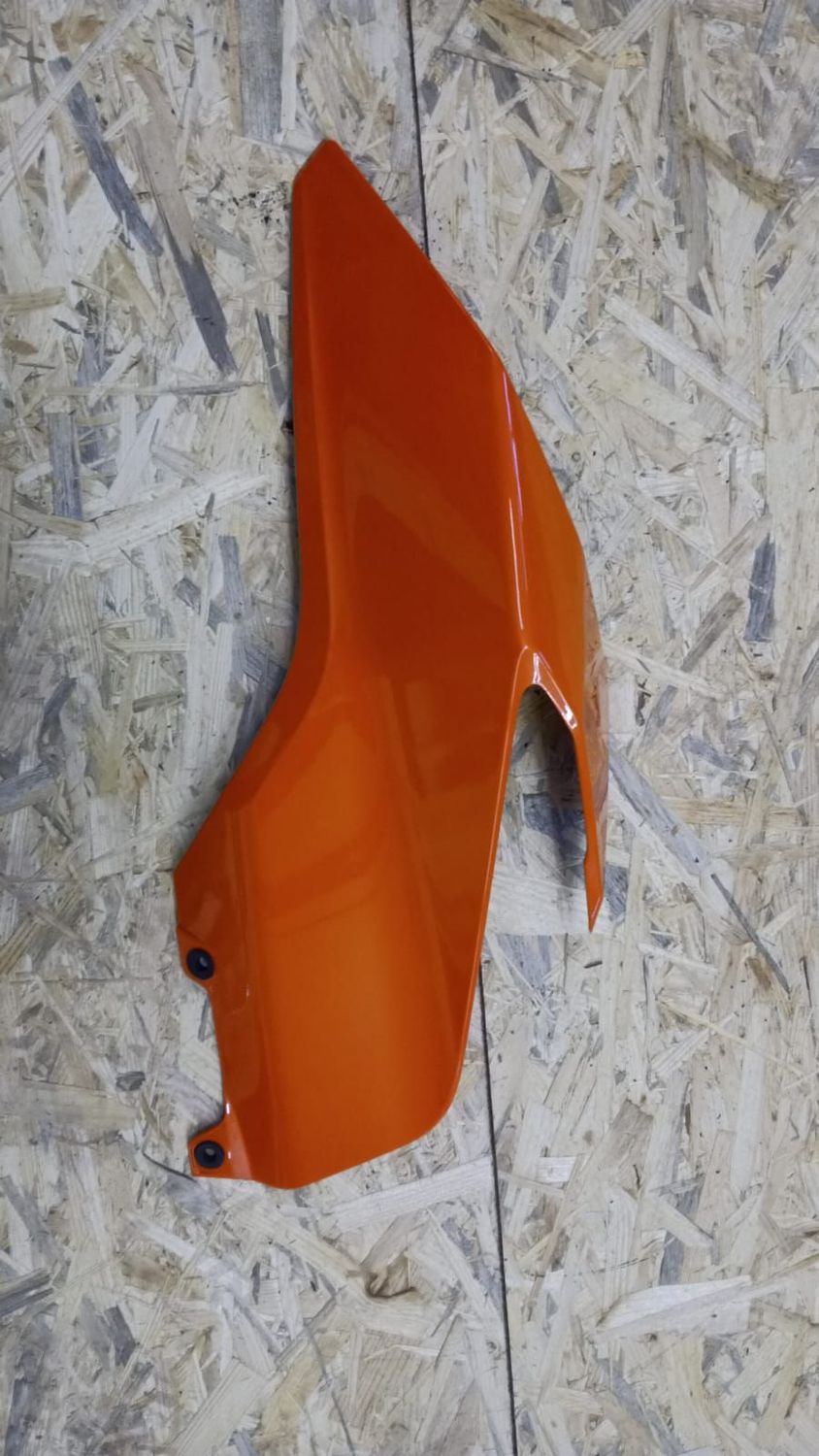 Seitenverkleidung links (Neuwertig) KTM Duke 125 (17-20) 93008051000