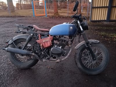 Spenderfahrzeug Brixton Rayburn 125 (VA4BX0909M1000296)