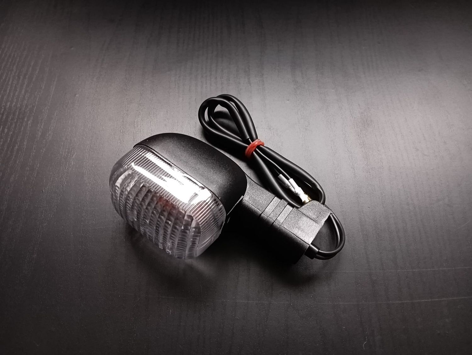 Blinker RT weiß vorn rechts / hinten links