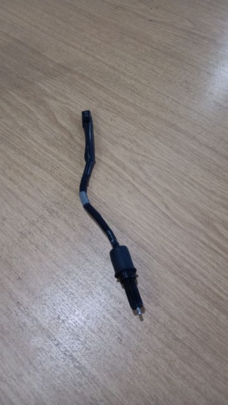 Bremslichtschalter hinten Kawasaki Z900 270100936