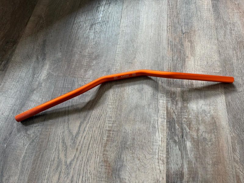 Lenker MZ 125 RT ab Bj 2000 (orange) Lenker MZ 125 RT ab Bj 2000 (orange)