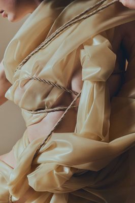 Tying with Fabric with Ztella