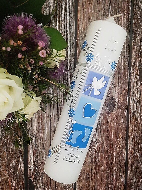 Taufkerze Junge mit Blumenranke- Taufkerze Jungen- Taufkerze Blau- Taufkerze mit Name und Datum, Kommunionkerze Jungen