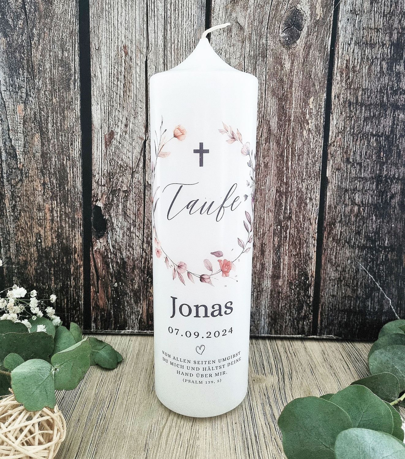 Personalisierte Taufkerze Pastell Blumen - Jonas - Blätter Beige Blumenkranz Natur für Mädchen und Jungen, mit Name, Datum und Spruch