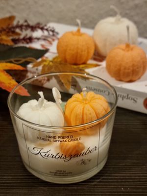 Kürbis Kerze "Kürbiszauber" Herbstkerze, Herbstdeko, Sojawachskerze, Kerze im Glas, Formkerze Kürbis