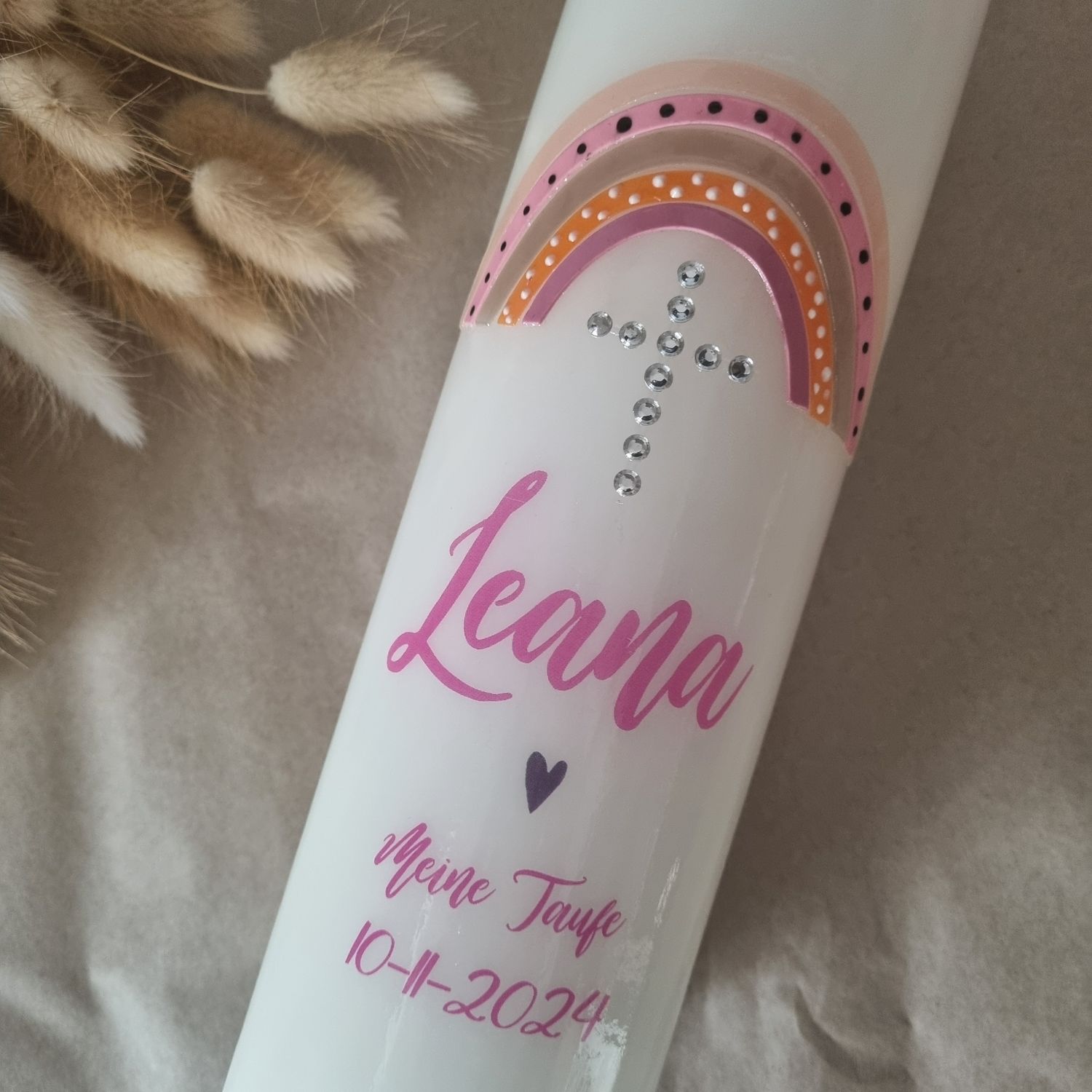 Taufkerze Regenbogen Kreuz Mädchen Rosa Kommunionkerze für Mädchen mit Regenbogen, verschiedene Größen, mit Beschriftung von Name und Datum