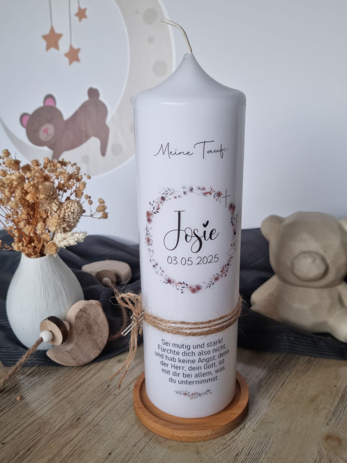 Taufkerze mit Blumen - Josie- Meine Taufe, Blumenkranz Wildblumen Natur für Mädchen und Jungen, Name Datum Spruch