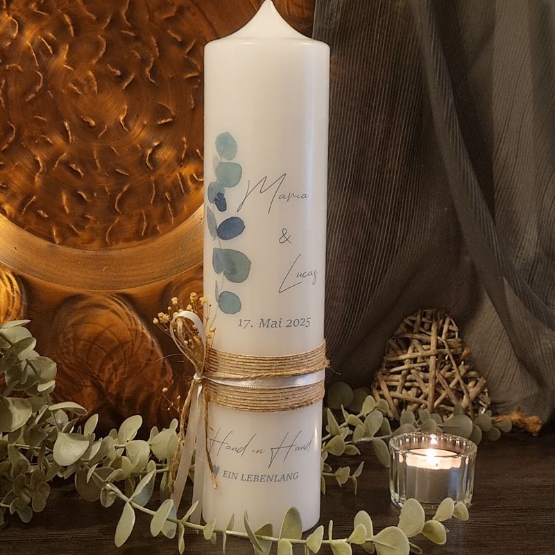 Elegante Hochzeitskerze-Eukalyptus Zweig mit Schleifen und Trockenblumen / Namen, Hochzeitsdatum / Hochzeitsgeschenk Hochzeitsdeko Elegante Hochzeitskerze-Eukalyptus Zweig mit Schleifen und Trockenblumen / Namen, Hochzeitsdatum / Hochzeitsgeschenk Hochzeitsdeko