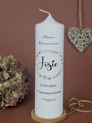 Taufkerze Wildblumen-Kranz – Personalisierte Boho-Kerze mit Namen & Datum