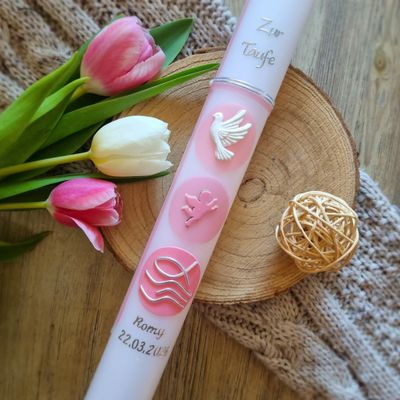 Taufkerze für Mädchen in Rosa | Kerze zur Taufe | in rosa | mit christlichen Symbolen Kreuz, Fisch | verschiedenen Größen verfügbar.