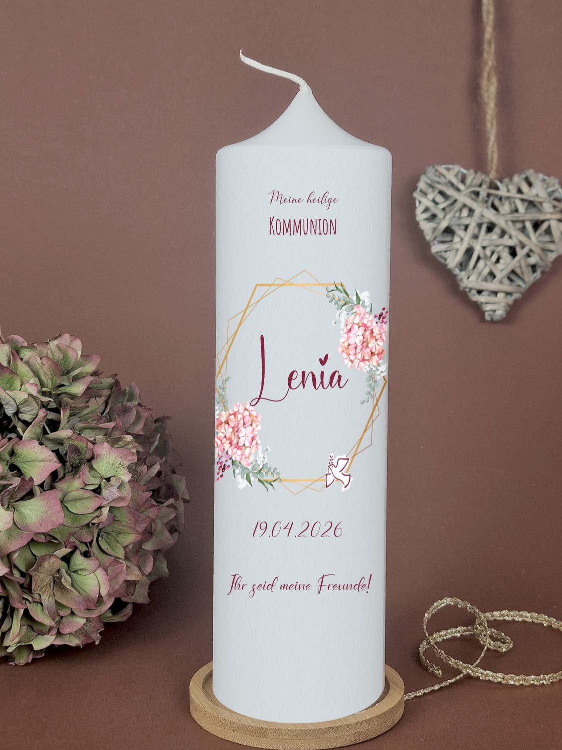 Kommunionkerze personalisiert Mädchen – Lenia – Rosa Hortensie & Goldrahmen – Spruch Ihr seid meine Freunde – Kerze Erstkommunion modern