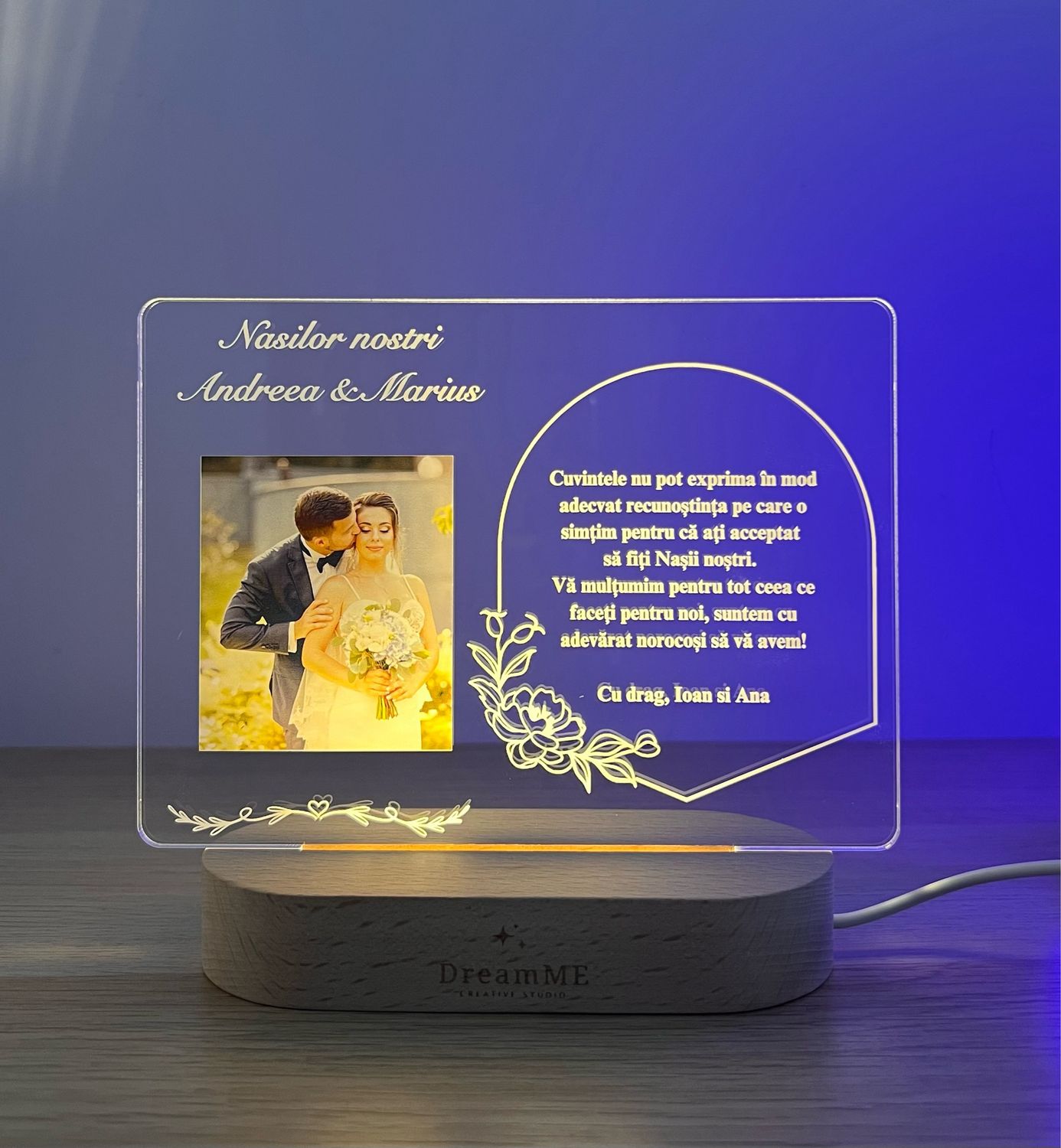 Cadou pentru nași - Trofeu luminos LED 3D personalizat