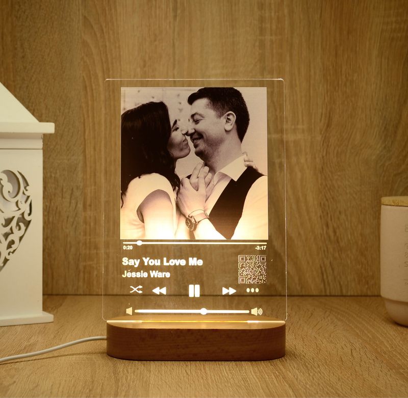 Lampă LED personalizată cu melodie DreamME®