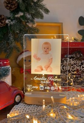 Lampă de veghe pentru copii cu fotografie și datele nașterii