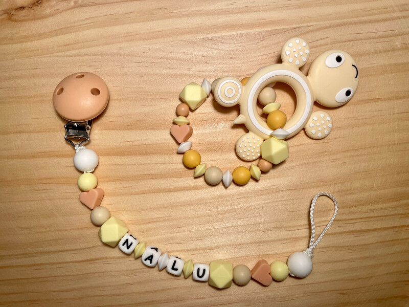 Nuggikette &amp; Greifling-Set Schildkröte apricot/gelb
