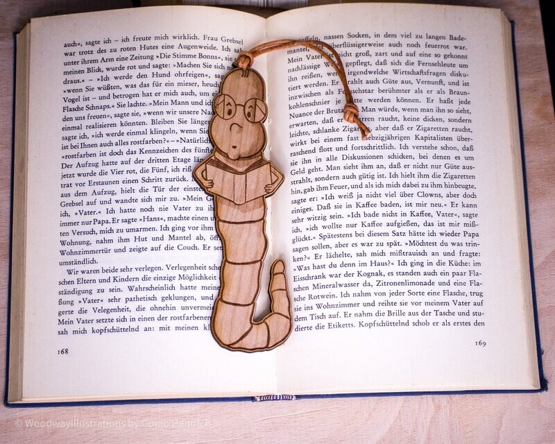 Kirschholz Lesezeichen Kirschholz Lesezeichen "Bücherwurm"