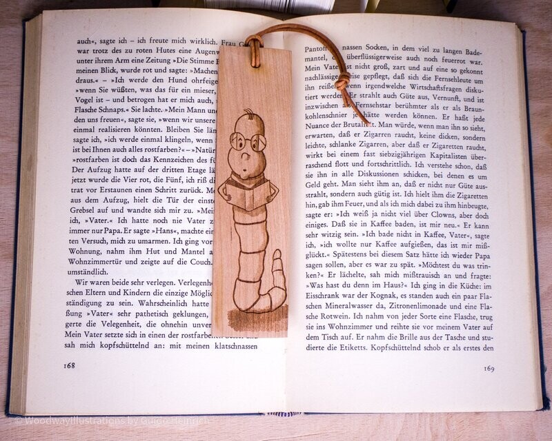 Kirschholz Lesezeichen Kirschholz Lesezeichen "Bücherwurm"