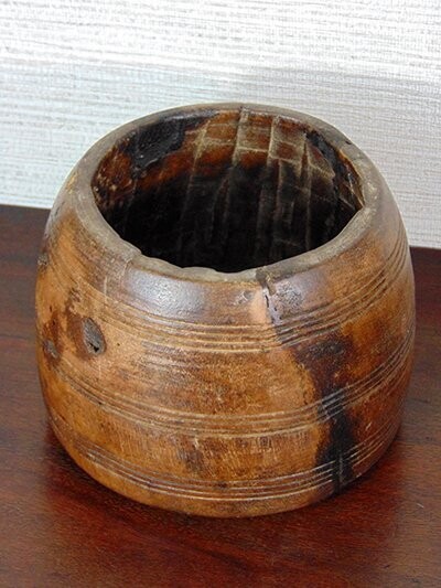 Pot indien en bois massif 15 cm