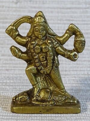 Miniature de la Déesse Kali en laiton massif 6,5 cm