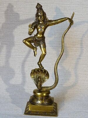 Krishna en bronze de 45 centimètres de haut.