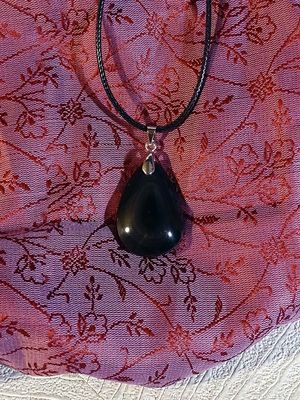 Pendentif en Obsidienne Œil Céleste de 3,5 cm Pendentif en Obsidienne Œil Céleste de 3,5 cm