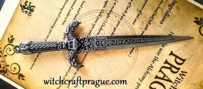 Ritual witchcraft dagger with etching