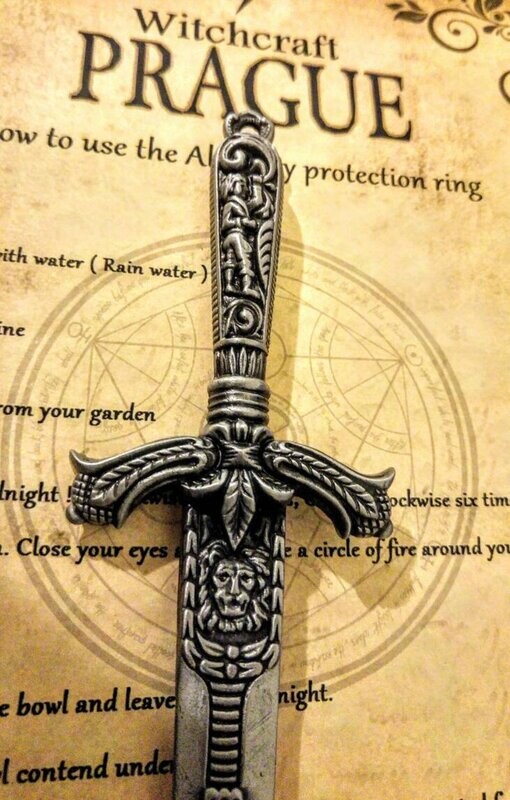 Witchcraft ritual dagger