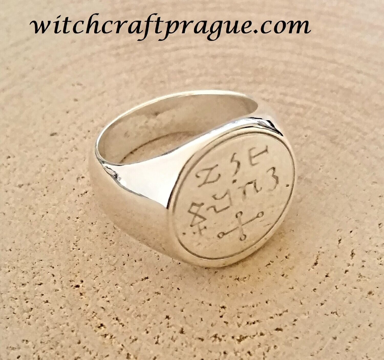 Witchcraft Pentacle of Solomon ring amulet
