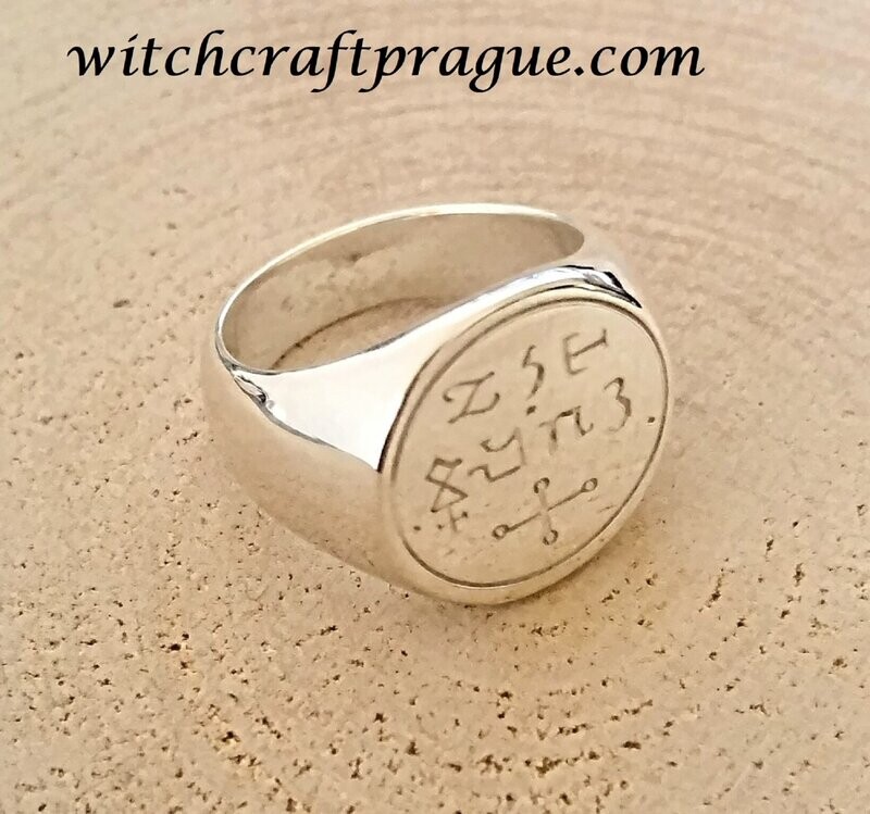 Witchcraft Pentacle of Solomon ring amulet