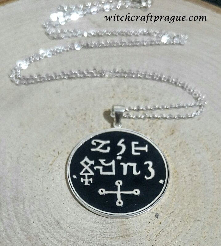 Witchcraft Pentacle of Solomon necklace amulet Inactive