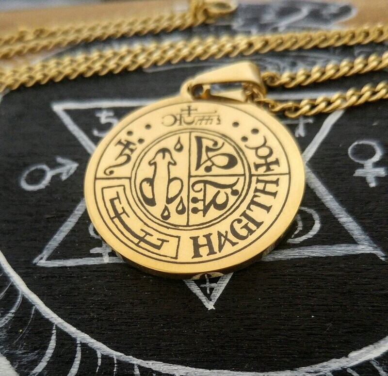 Witchcraft attraction and sexual energy amulet