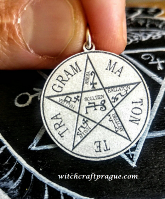 Pentagram of Solomon necklace Goetia amulet