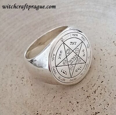 Witchcraft ring of love alchemy amulet God names