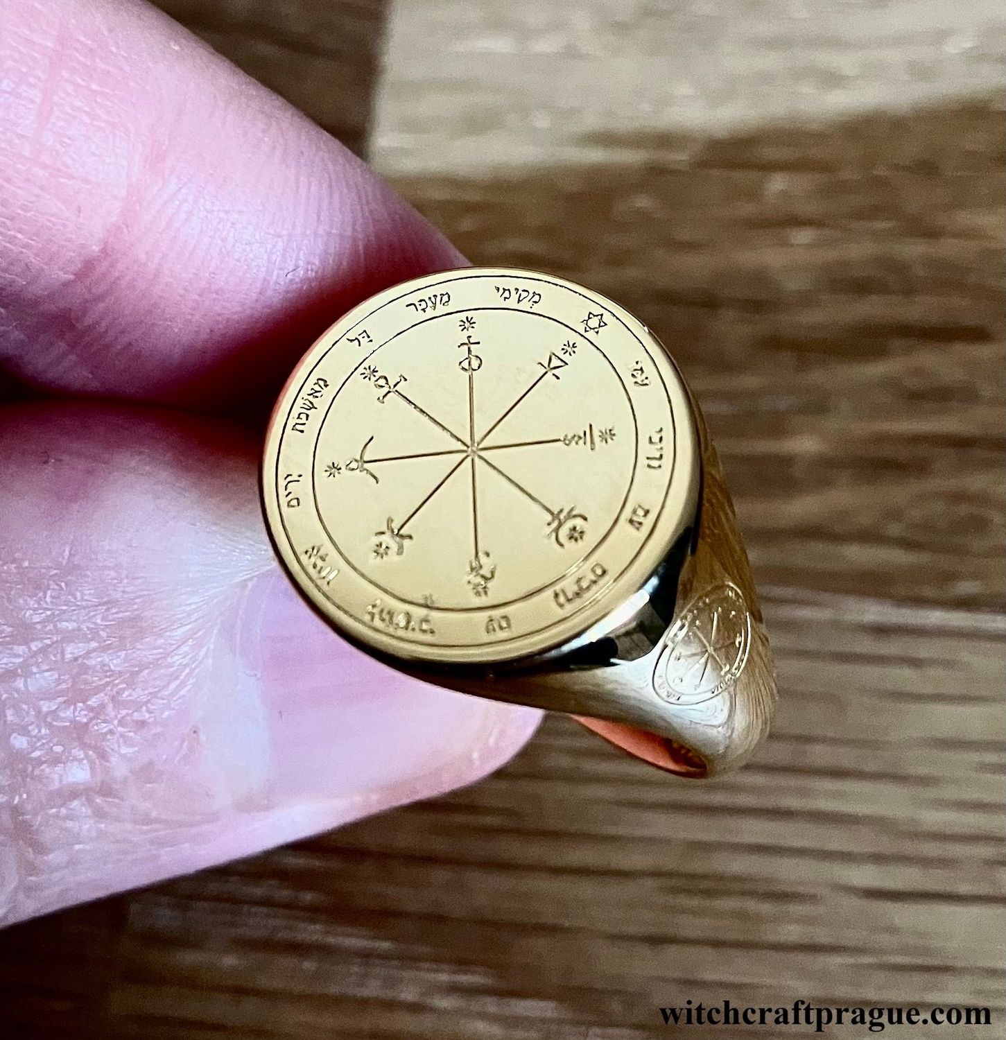 Jupiter wealth amulet