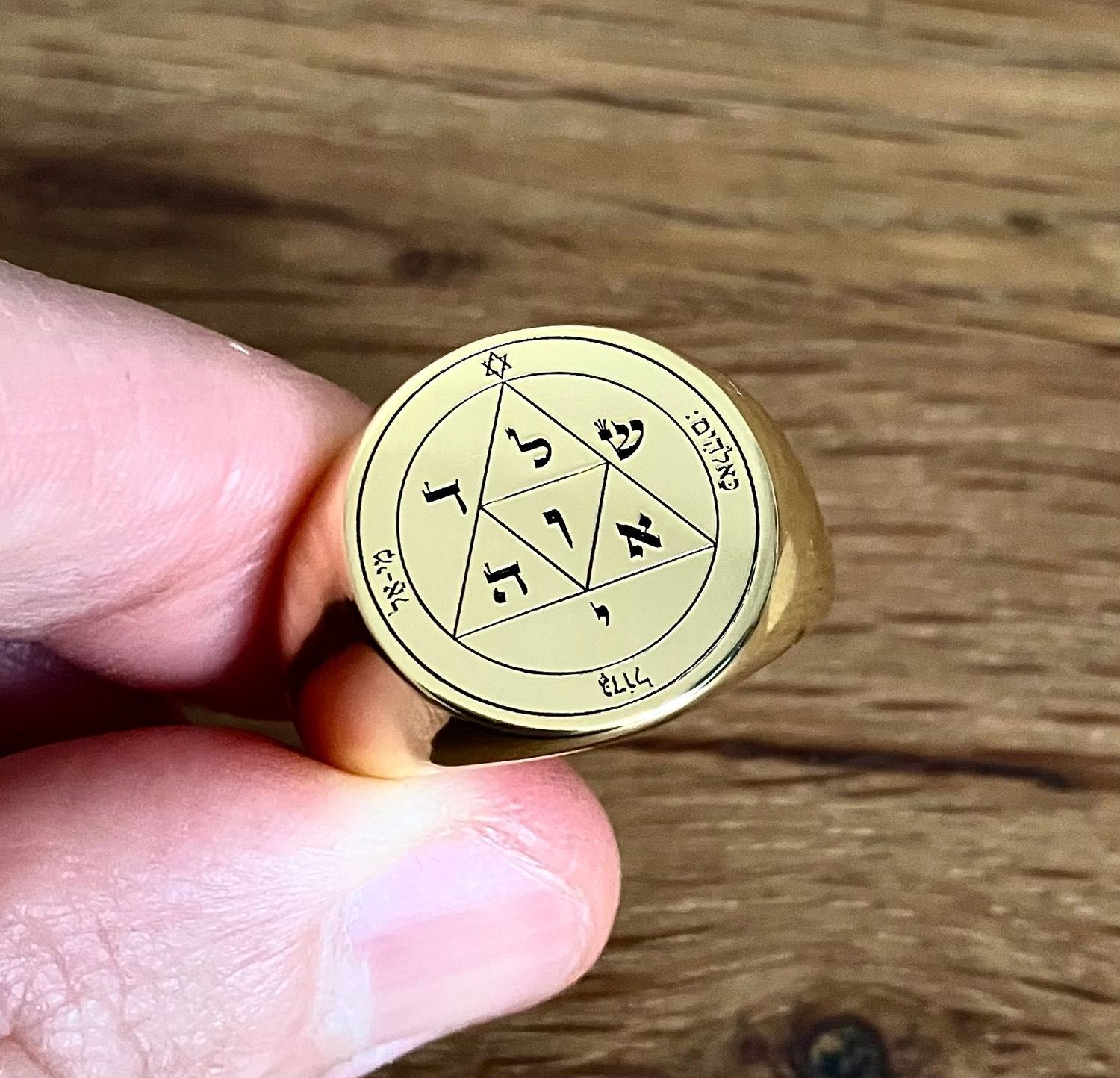 Third Pentacle of Mars ring key of Solomon witchcraft amulet, Material: Gold plated