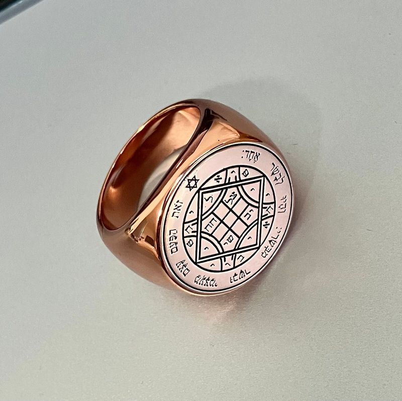 Fourth Pentacle of Venus copper ring